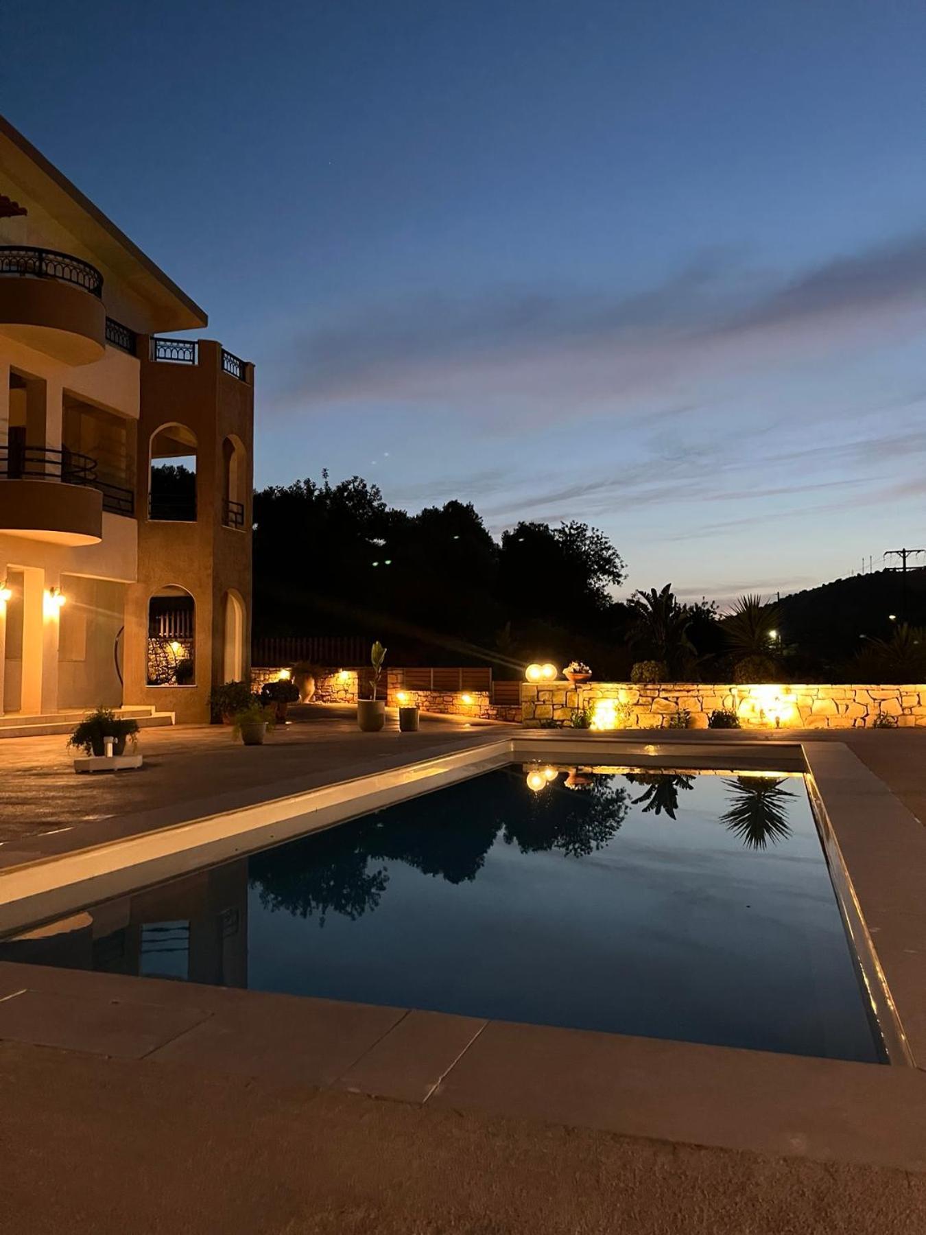 Villa Leondis Melidhonion  ภายนอก รูปภาพ